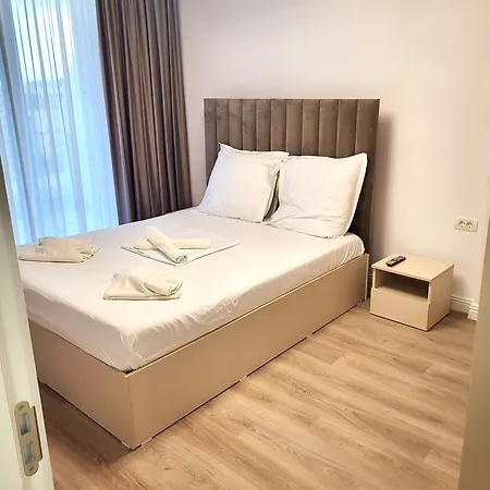 Sunrise La Mare Mamaia Nord アパート