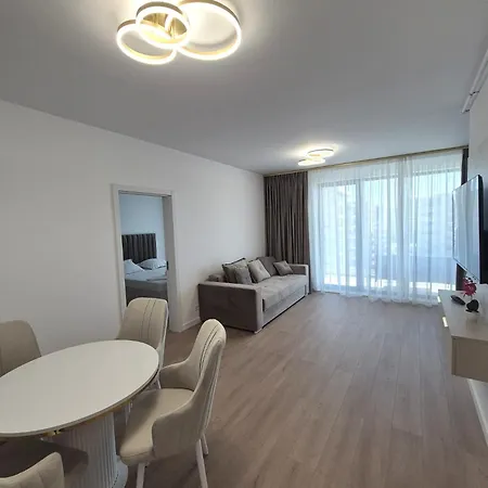 Sunrise La Mare Mamaia Nord アパート *
